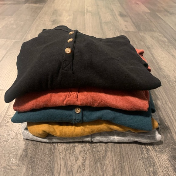 Maternity Rib Knit Henley - Picture 2 of 7